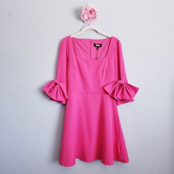 Alexia Admour Hot Pink Square Neck Half Sleeve Dress with Giant Bows - Picture 1 of 11